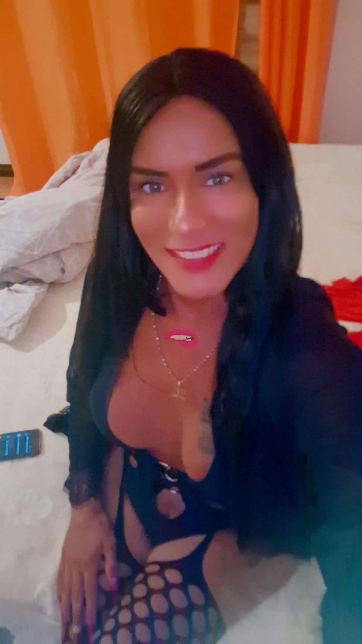 Fefe Transexual  dotada