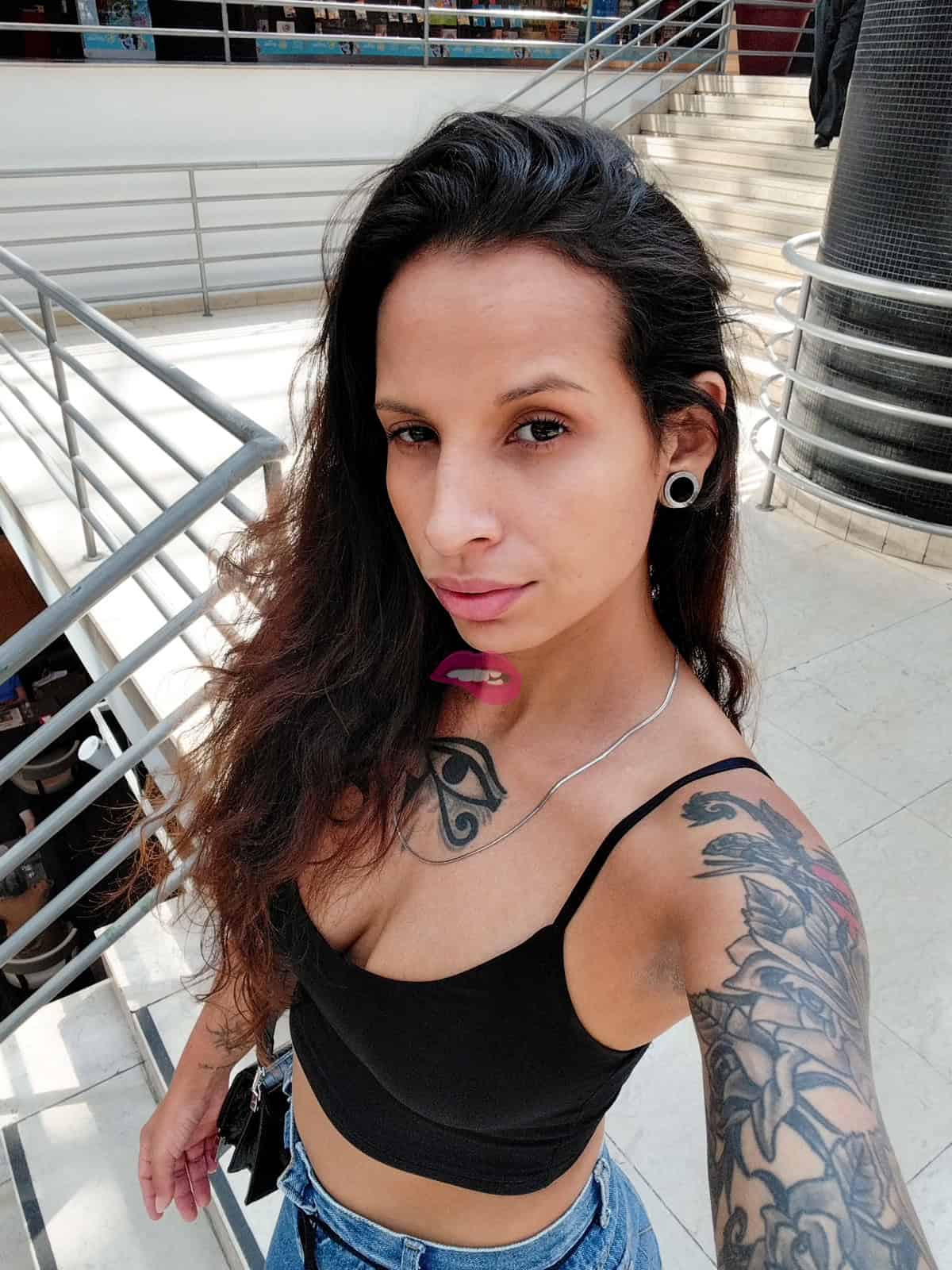 Thalia fernandes