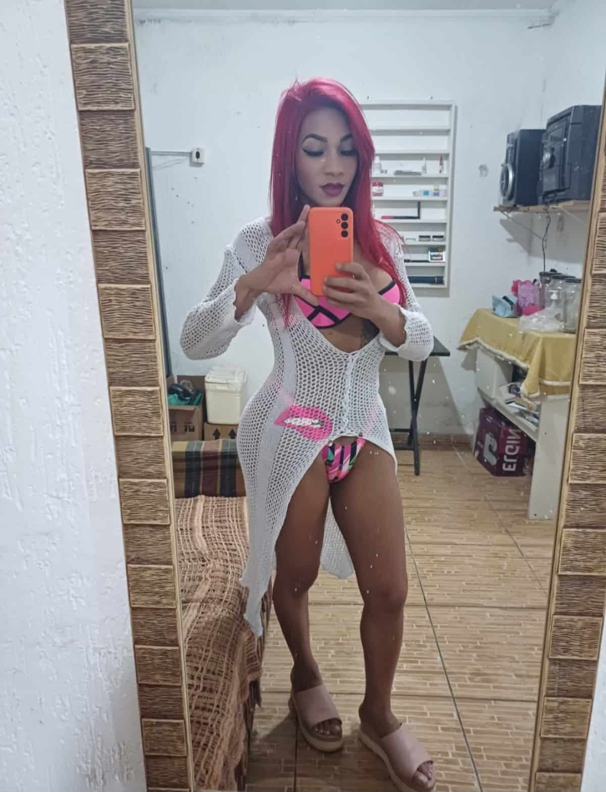 Agatha Brasileirinha Gostosa