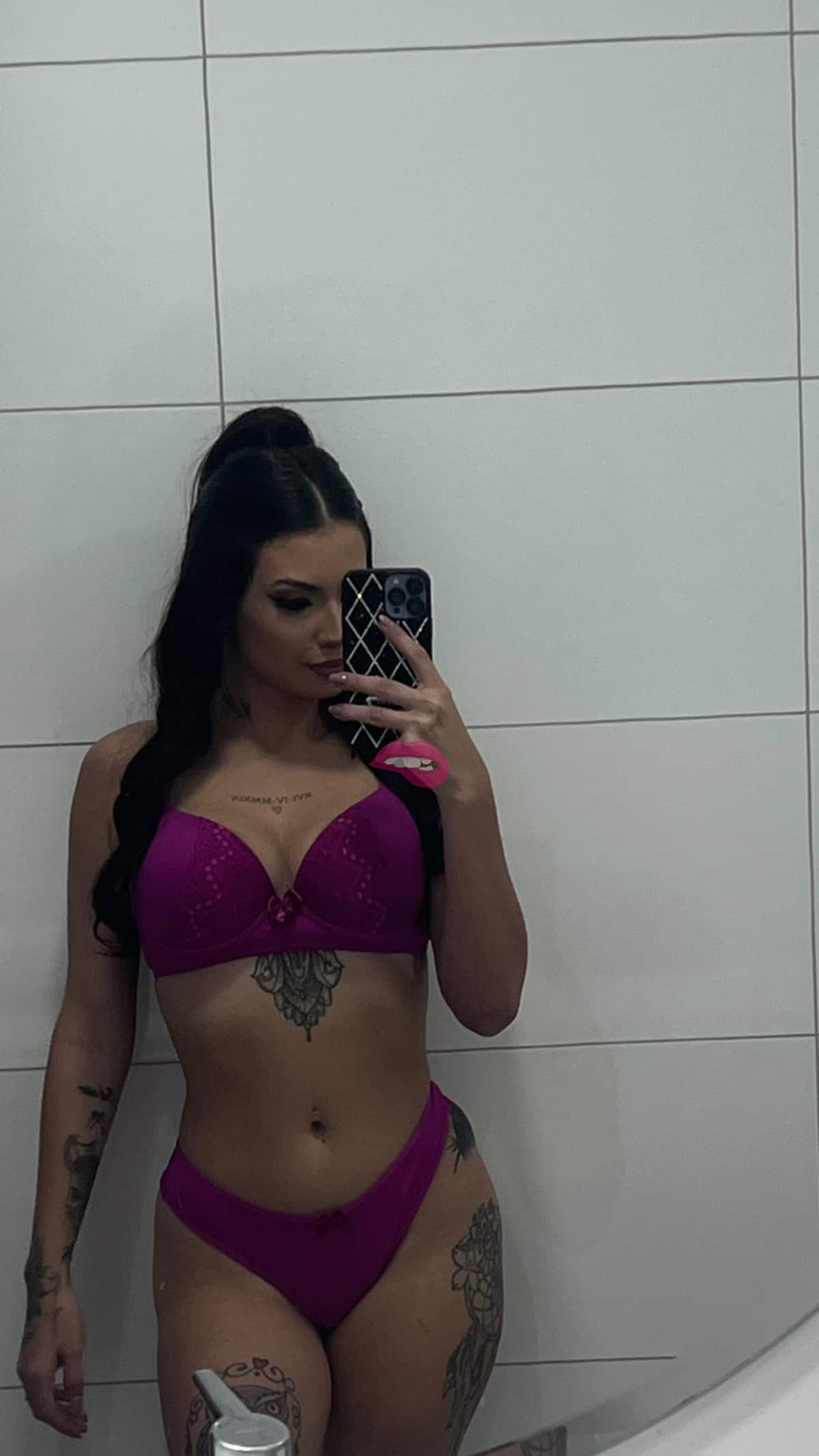 Bruna Ferraz